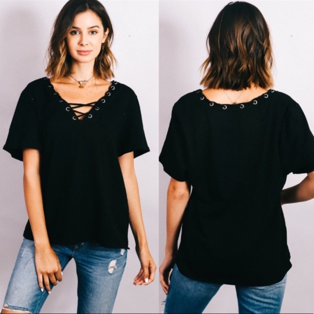 Black short sleeved top.